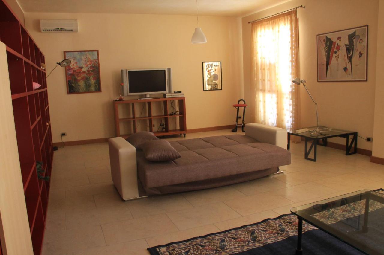 Il Paradiso Di Ele Apartment Syracuse Exterior photo